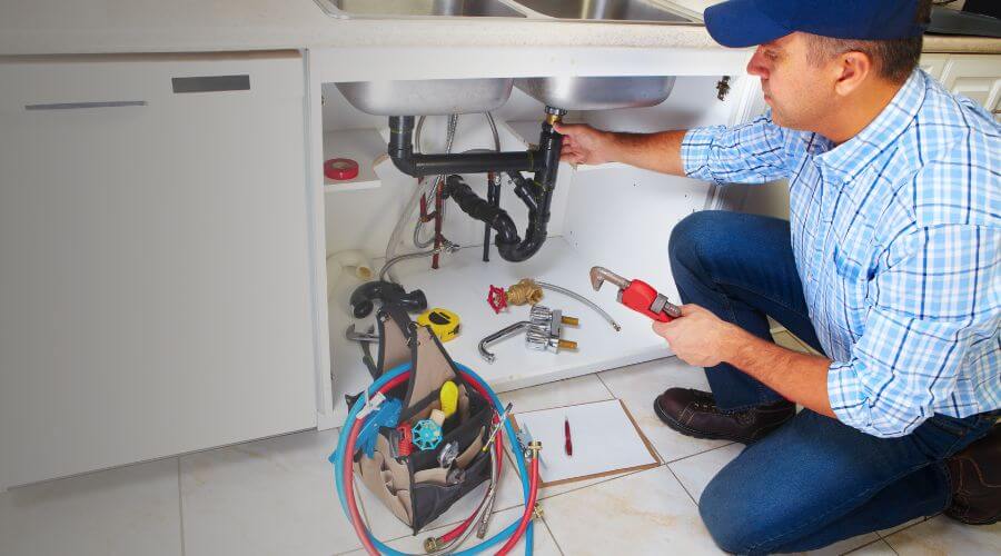 Local annual plumbing maintenance in Detroit, TX